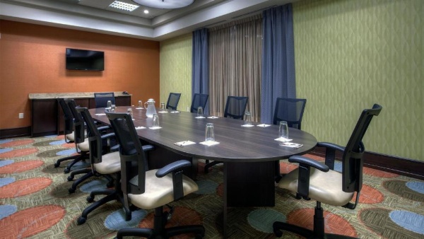 Staybridge Suites Hamilton - Downtown image 14